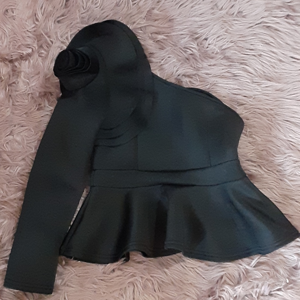 Rose shoulder costume top